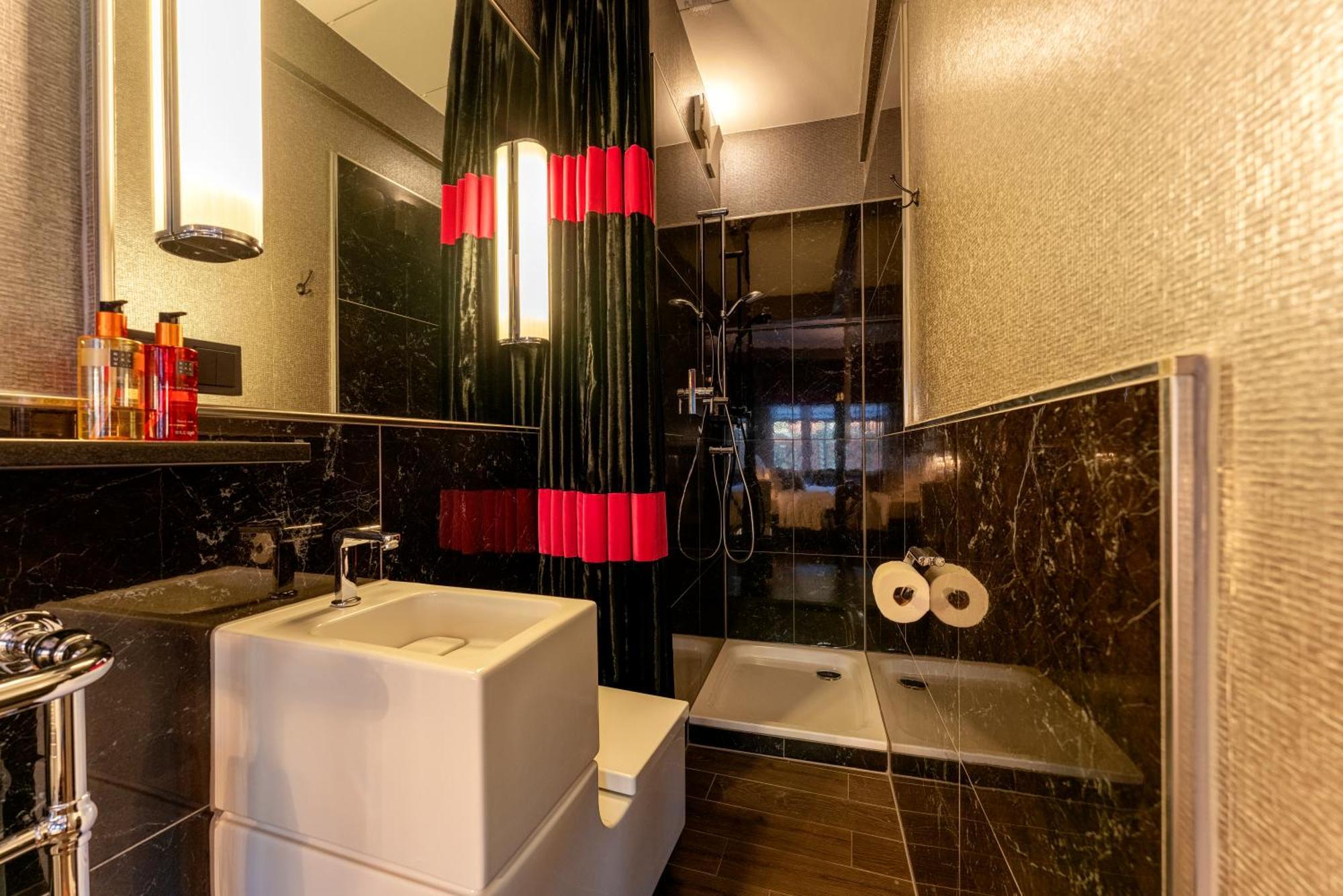 La Belle 10 Hotel Cologne Exterior photo